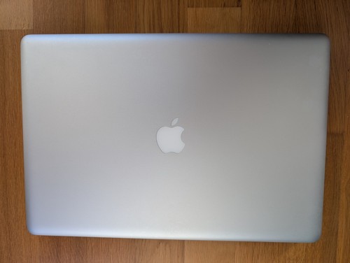 Apple macbook pro core - core, 17"
