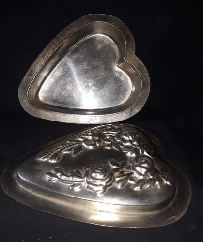 483 anciens moules a - n°,