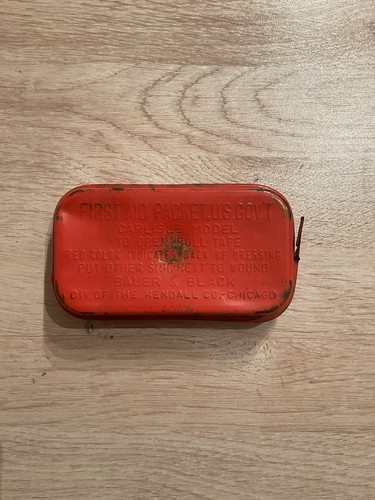 Rare ww2 first aid packet - rare,