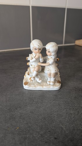 Figurine couple enfants sur - figurine,