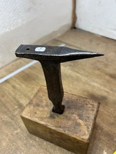 enclume outil ancien