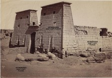 Egypte Bonfils c 1870 pylone