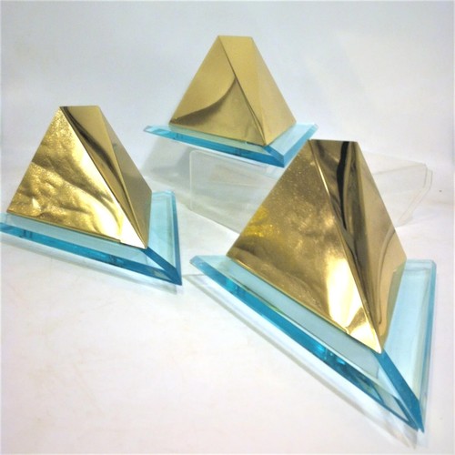 Trois appliques mural metal - trois,