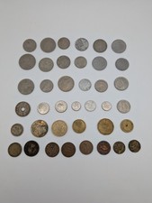 Lot de 39 Pièces de Monnaies