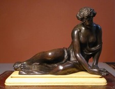 La Nymphe à La Coquille d'Après l'Antique - Bronze XVIIIe Siècle Haute époque