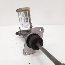 pompe d embrayage NISSAN