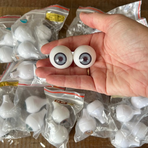 Vent figure eyes puppet - vent,