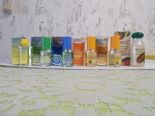 Lot miniatures yves - de, 5