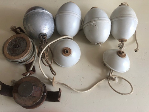 Lot ancien contre - ancien, contre-poids