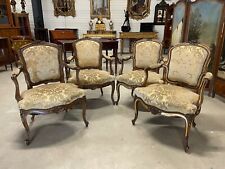 Quatre fauteuils style Louis XV