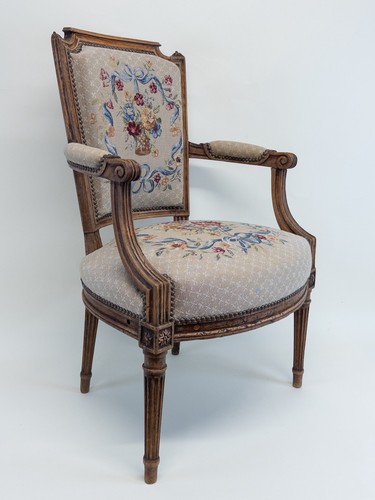 Ancien fauteuil style louis - fauteuil,