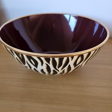 L’OBJET Large Serving Bowl Centerpiece Gold Rim Eggplant Interior 11" X 5.25"