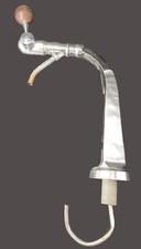 Ancienne colonne de tireuse à