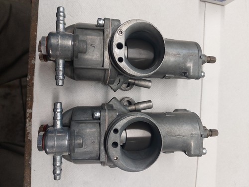 Paire carburateurs amal - paire,