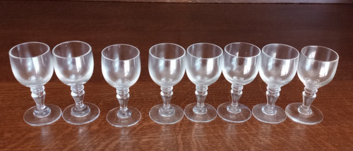 Joli petit lot verres à - de,