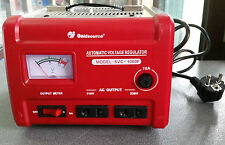 TRANSFORMATEUR 220V-110V ET