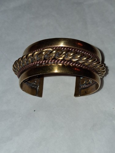 Bracelet jonc artisanal - , en