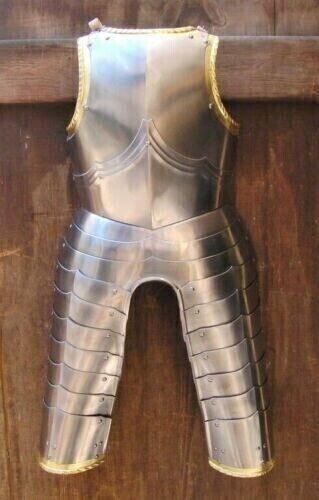 Armure cuirasse médiévale - de,