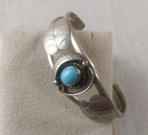 Ancien bracelet rigide - , /