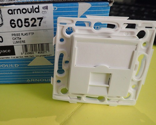 Arnould espace 60527 prise - -,
