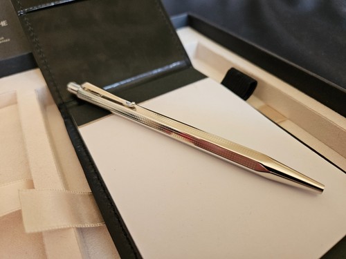 Coffret stylo caran ache - caran, d'ache