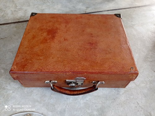 Petite valise ancienne - petite, vintage