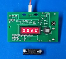 SPEEDOMETER: Red / Green /