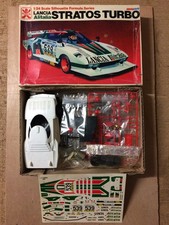 1/24 FUMAN 38103 : LANCIA