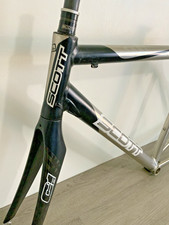SCOTT SPEEDSTER FRAME AND FORK 56 ALUMINUM / CARBON 2.0 KGS 130 REAR SPACING