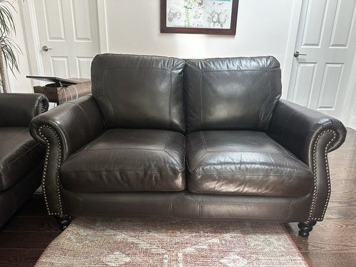 Brown leather loveseat - brown,