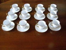 RARE SERVICE DOUZE TASSES