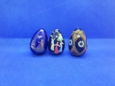 Lot de 3 œufs décoratifs