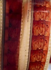  2 Morceaux De Film 35 mm Le Gendarme A Saint Tropez -Louis De Funes 2x 6 Images