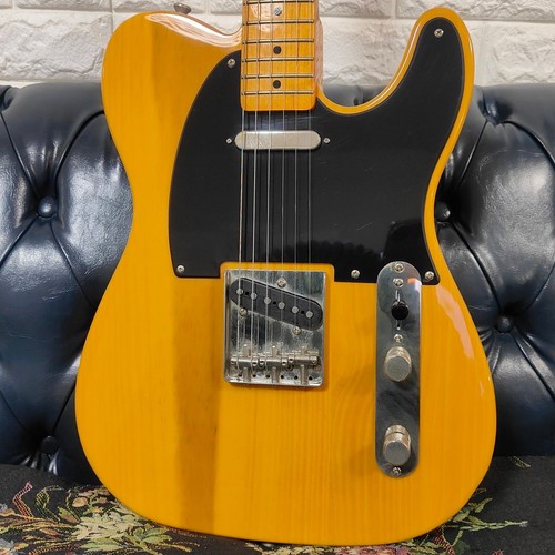 Squire fender classic - by,