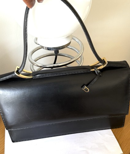 Delvaux par paule goethals - delvaux,