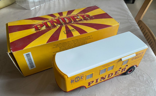 Pinder direkt collection 43e - pinder, 1/43e
