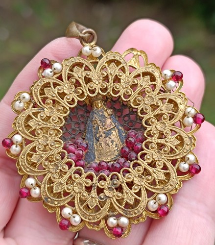 Pendentif reliquaire filigrane - pendentif,