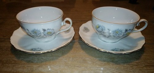 Tasses soucoupes en - 2,