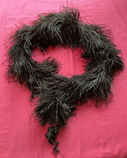 Boa ancien en plumes