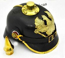 Casque Pickelhaube allemand de
