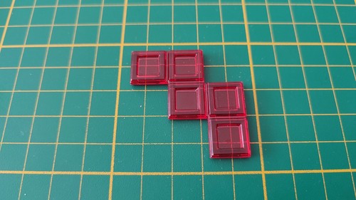 Polyominos rouge pentominos - , en