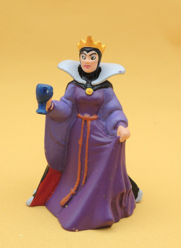 Reine sorcière figurine pvc - -,