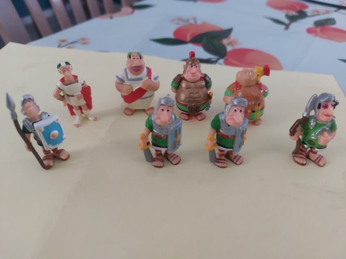 Lot jouets figurines - jouets,