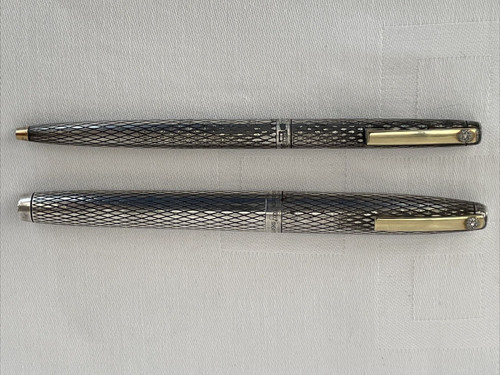 Parure stylos plume - et, bille