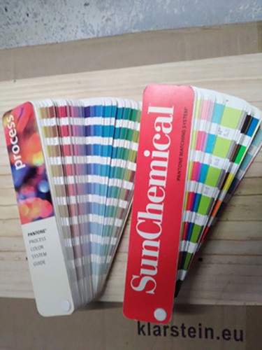 Pantone process 1 - pantone, et