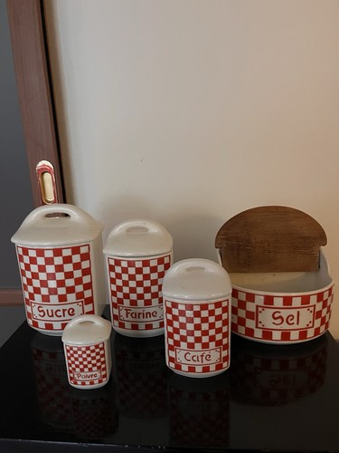 Serie pots épices - à,