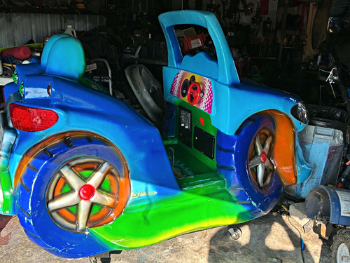 Blue green colorful arcade - green,