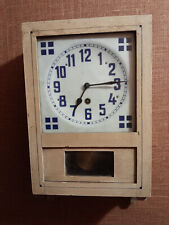 Ancienne horloge murale en