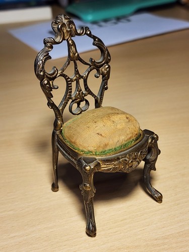 Chaise miniature bronze - , de