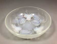 Art Deco cup ETLING FRANCE opalescent glass model 151 hazelnut decor 20s